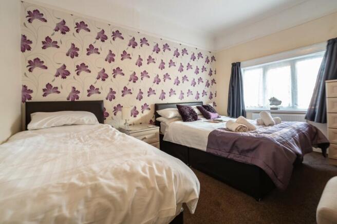 16 bed Detached for sale Image 12