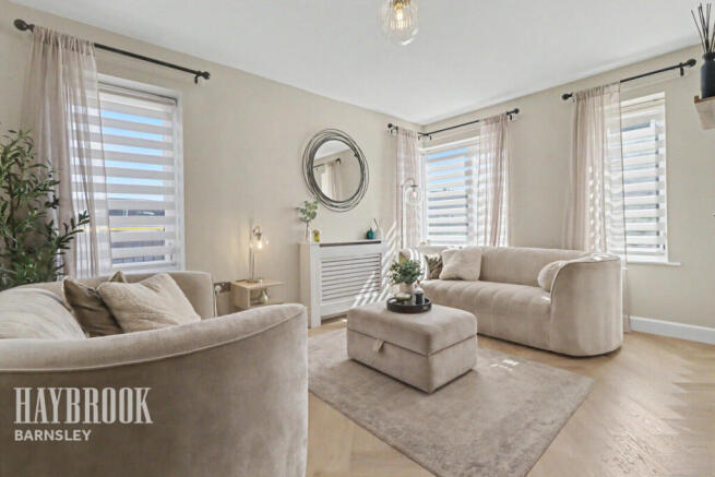3 bed Detached for sale Image 6