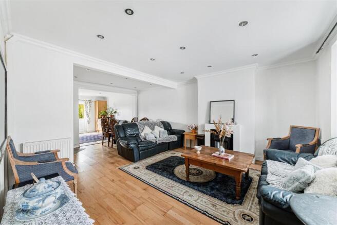 13, Norman Way-4.jpg
