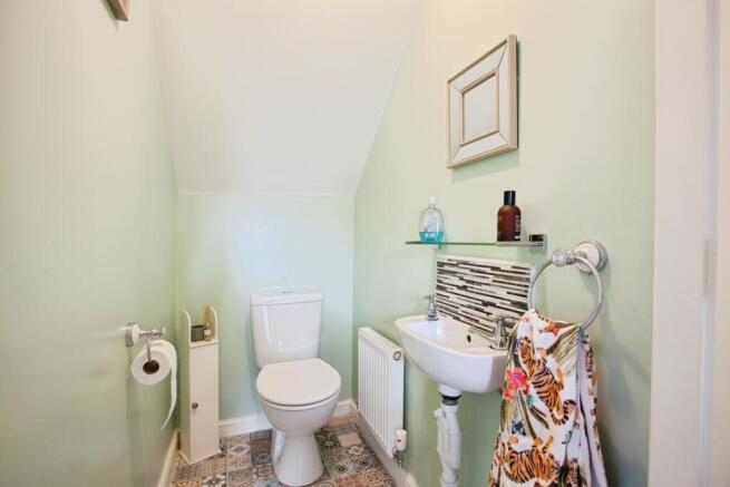 3 bed Semi-Detached for sale Image 12