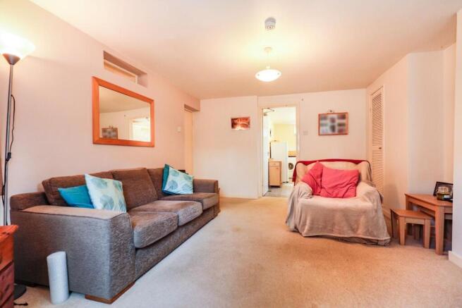 1 bed Flat for sale Image 10