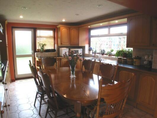 Kitchen/Breakfast Rm