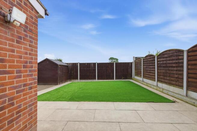 3 bed Detached for sale Image 4