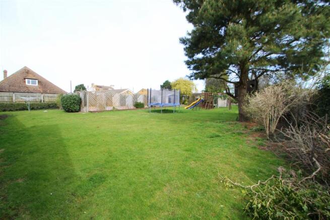 Garden 3.jpg