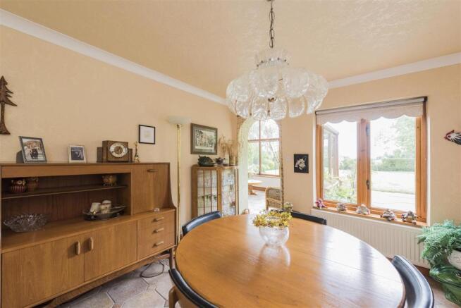 25 Spaldwick Road ph22.jpg