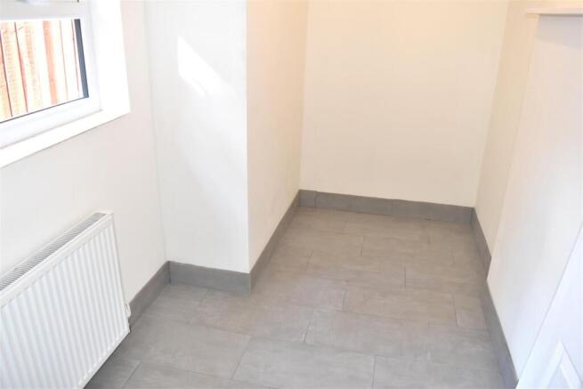 3 bed Terraced for sale Image 7