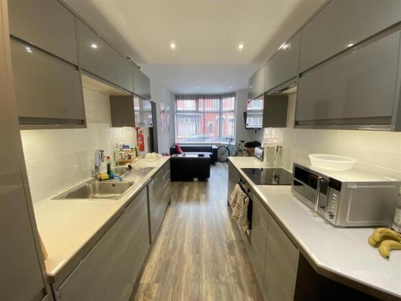 19da.kitchen (2).JPG