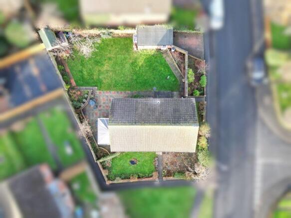 4 bed Detached for sale Image 12