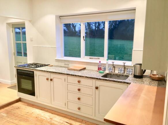 Modern Fitted Kitche
