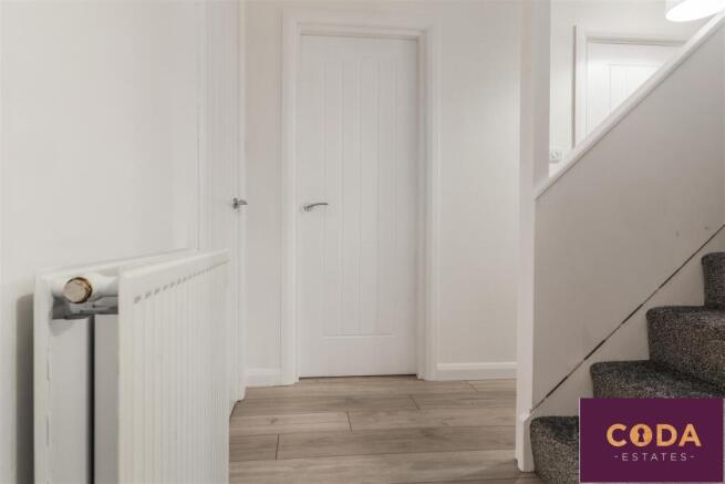 LOWER HALLWAY 1.jpeg