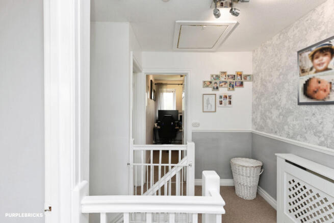 3 bed Terraced for sale Image 11