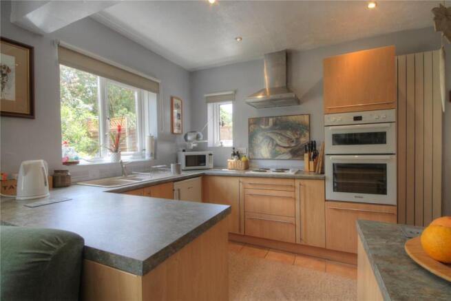 Kitchen Pic 3