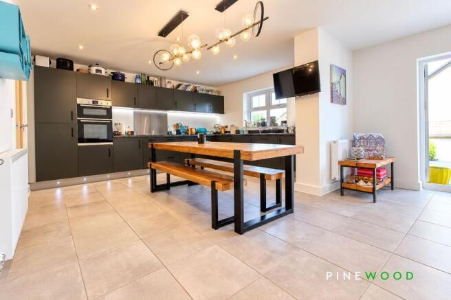 kitchen diner family room