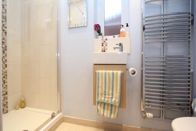 GF Shower Room