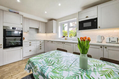 Randolph Gardens, Ashford, TN24 9