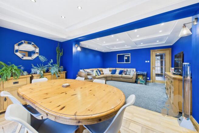 Living Room/Dining Room