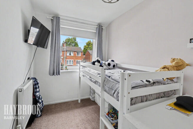 3 bed Semi-Detached for sale Image 9