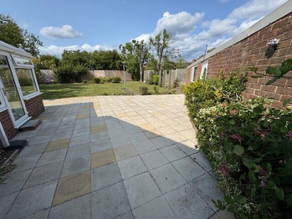 1 bed Semi-Detached Bungalow for sale Image 12