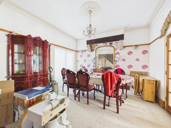 Dining Room:
