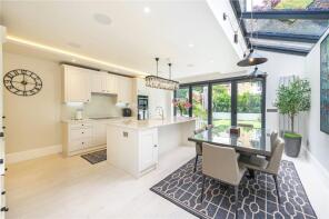 40, Alfriston Road, London SW11 6NN