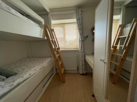 Bedroom3.jpg
