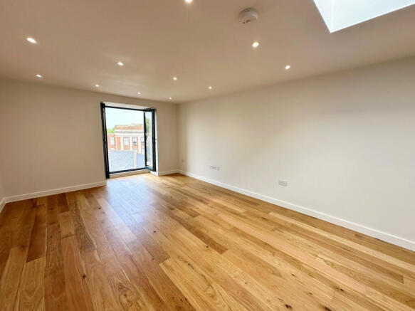 Angel Lane, Tonbridge, TN9 photo 3