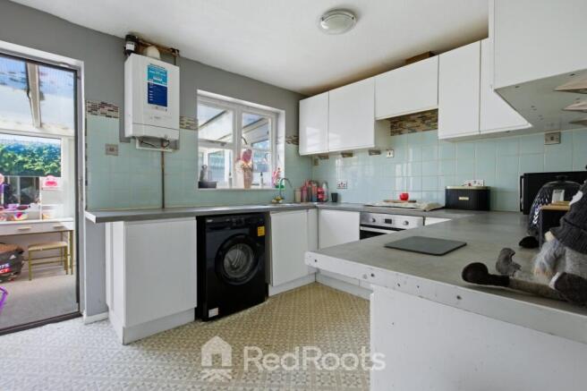 2 bed Semi-Detached for sale Image 7