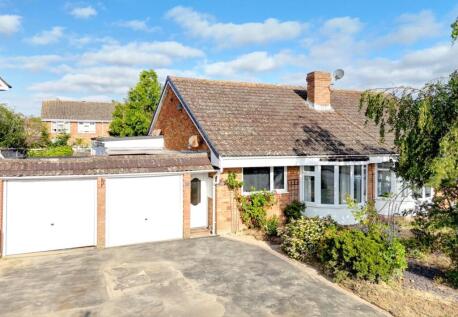 Anglesey Avenue, Hailsham, BN27