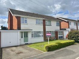 56, Meadow View Road, Newport TF10 7NW