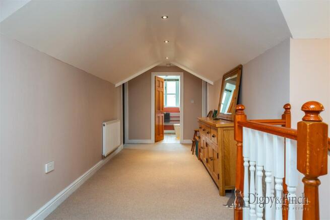 40 College Street, East Bridgford, NG13 8LF-30wate
