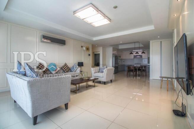 16th Floor 4 Bedroom Penthouse For Sale - Noblesse Residence, Phnom Penh