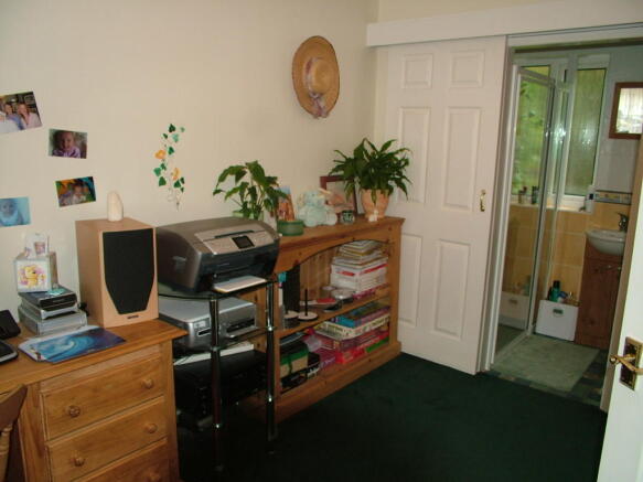 Photo 4