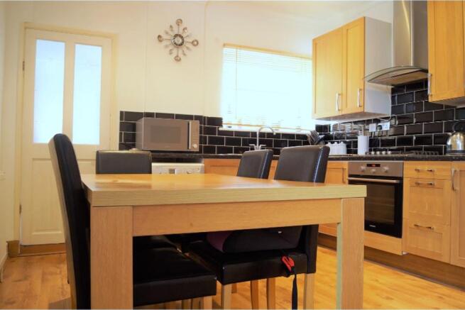Kitchen / Breakfast