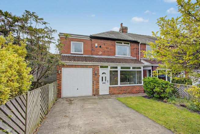 4 Bedroom Semi Detached for sale