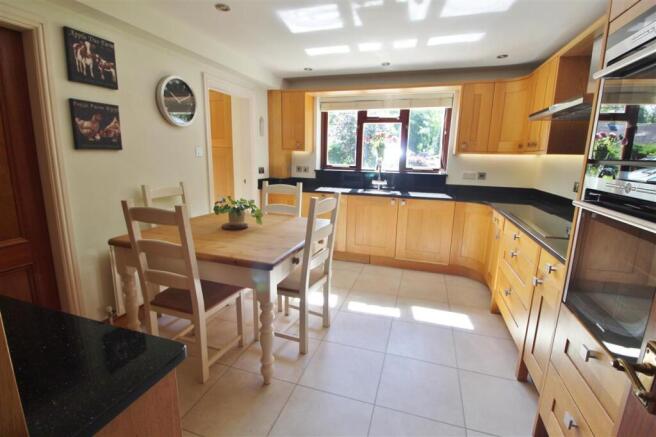 VIEWINGS
