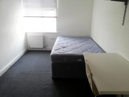 KW Bed 4.jpg