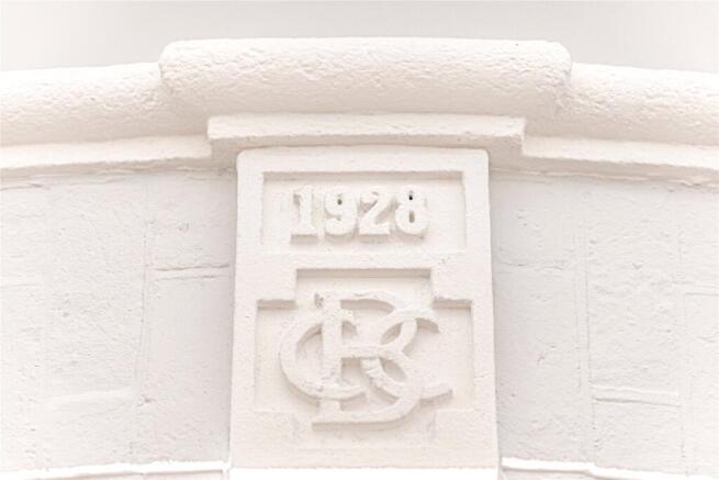 Crest