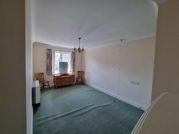 Flat 12