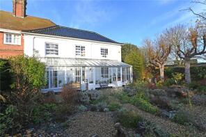 Uplands House, Victoria Road, Aldeburgh IP15 5DX