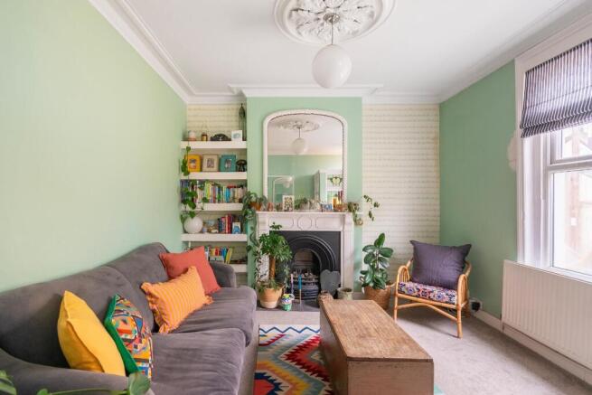 1F8STN - Living Room B.jpg