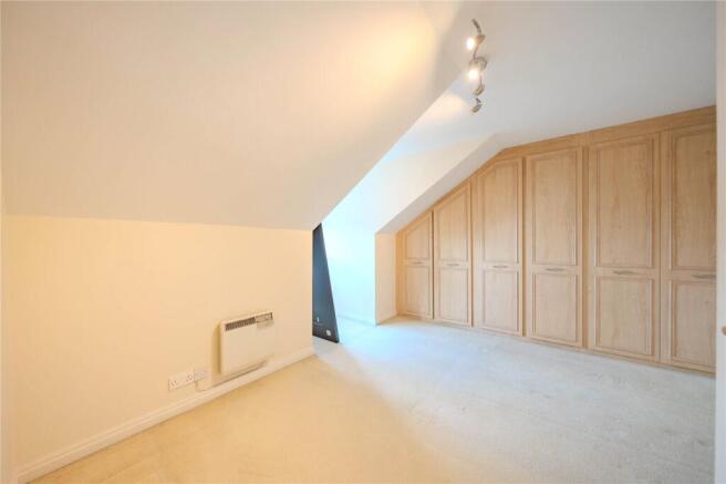 2 bed Apartment for sale Image 5