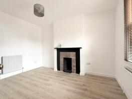 Jubilee Cottage, Nesbitts Alley, Barnet EN5 5XG
