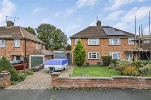 31, Reynards Way, Bricket Wood AL2 3SG