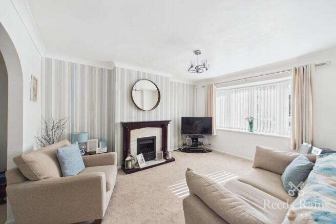 2 bed Bungalow for sale Image 4