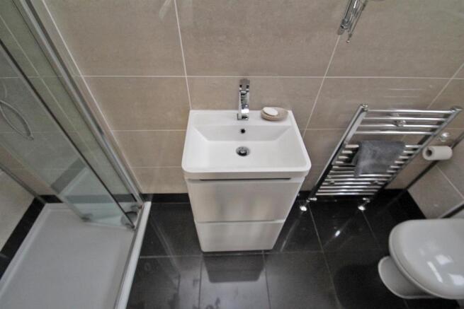 EN SUITE SHOWER