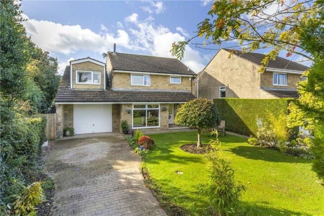12 Abbey Close