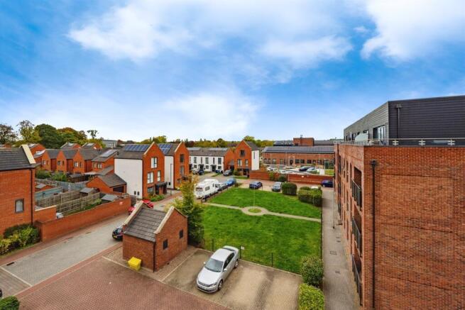 Photo 13