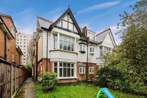 Flat 1, 25, Rodenhurst Road, London SW4 8AE