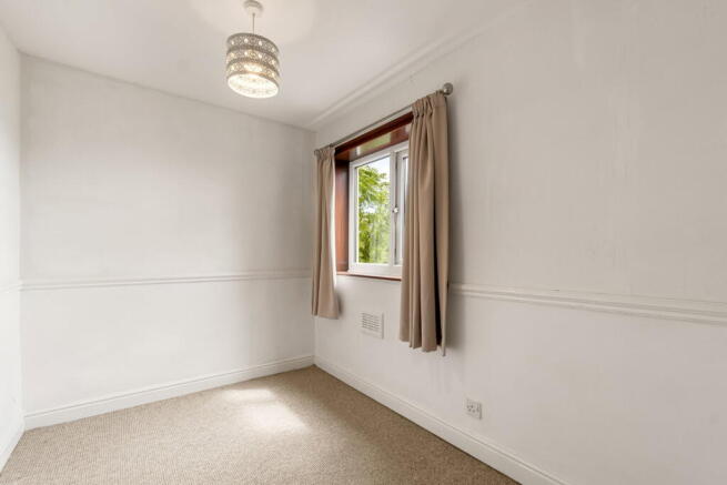 2 bed Cottage for sale Image 12