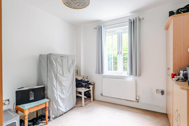 2 bed Apartment for sale Image 12